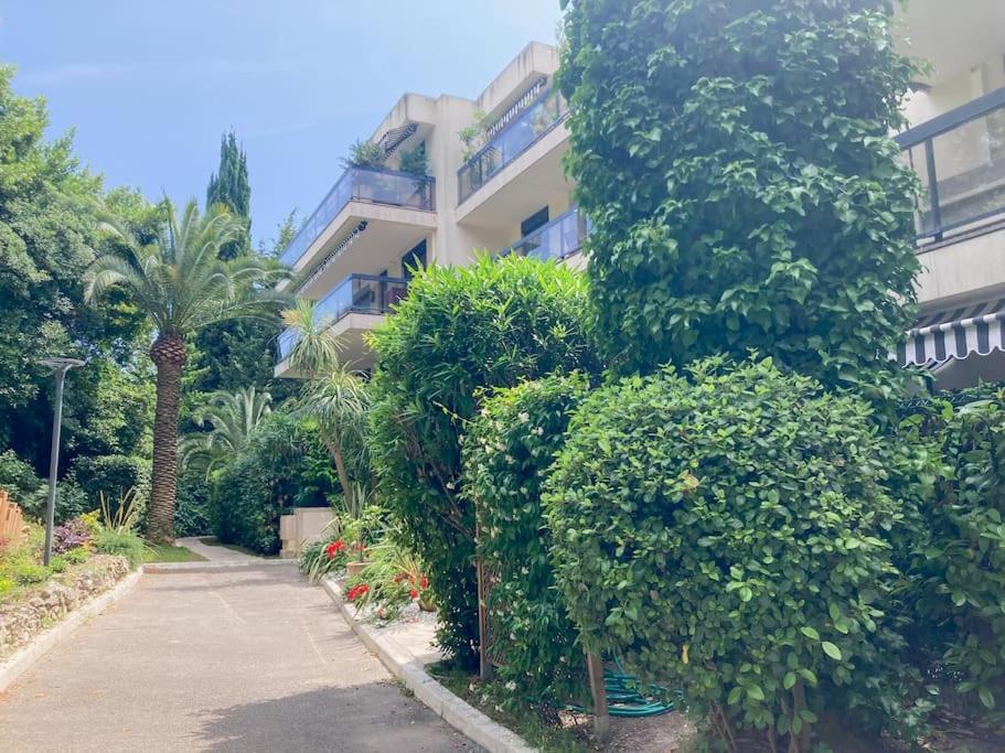 Renove, Grande Terrasse, Piscine, Au Calme Absolu *